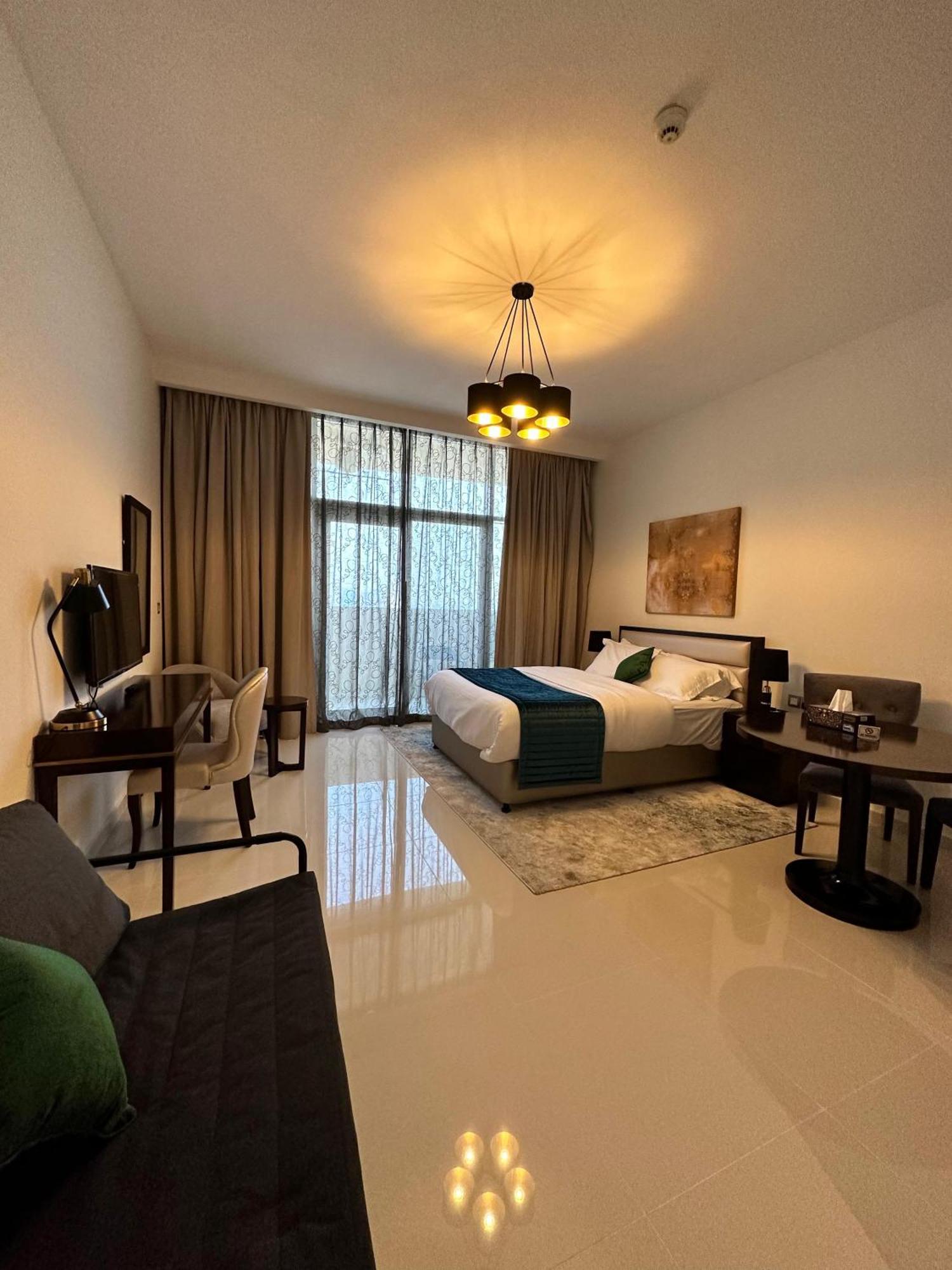 Your Perfect Stay In Jvc Dubai Luaran gambar