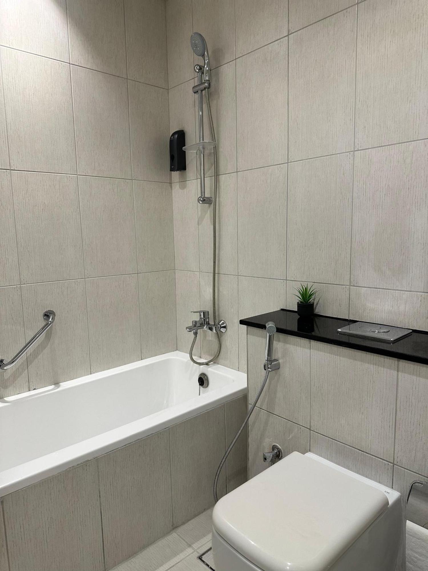 Your Perfect Stay In Jvc Dubai Luaran gambar